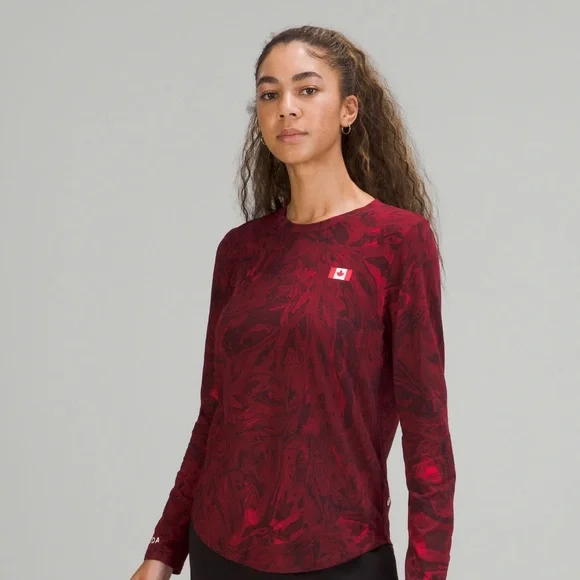 lululemon☆チームカナダ☆Fundamental Long-Sleeve Shirt ロンT ルルレモン Fundamental 長袖シャツ | ロングスリーブ